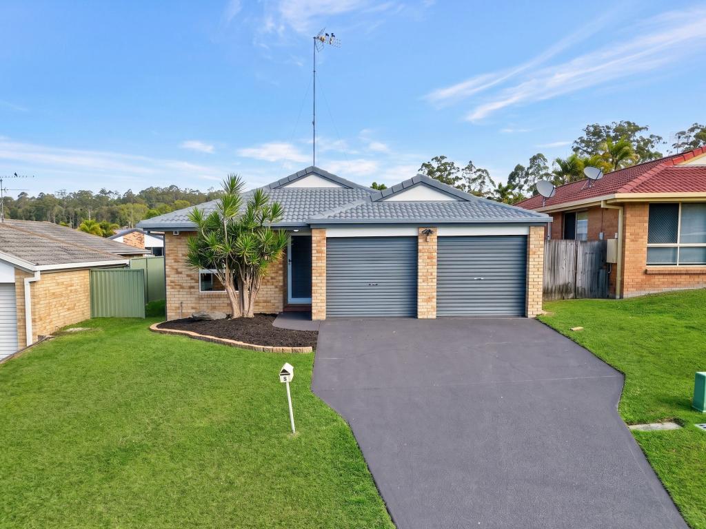 8 Fairweather Dr, Parkwood, QLD 4214