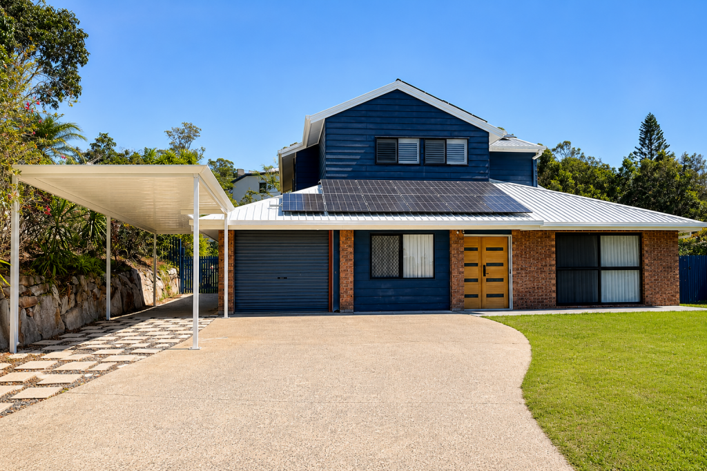 10 Bonhill Ct, Indooroopilly, QLD 4068