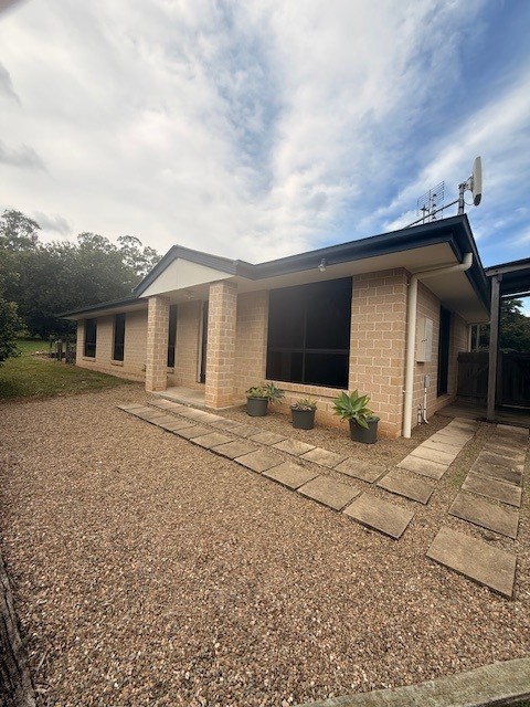 5 Mitchell Ct, Cooran, QLD 4569