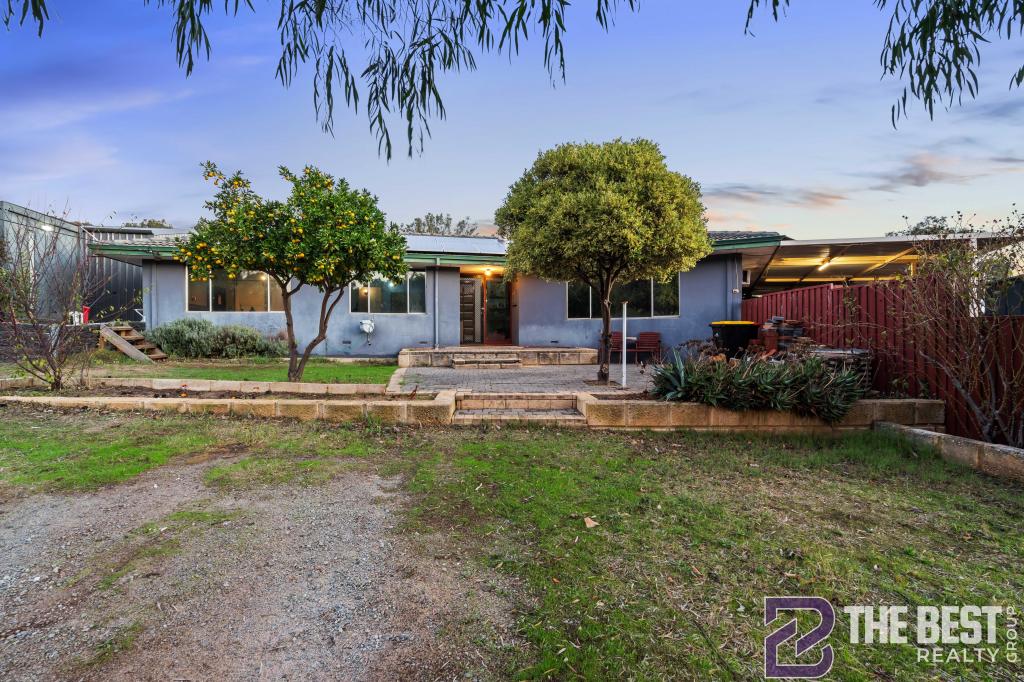 8 Kevin Rd, Kelmscott, WA 6111