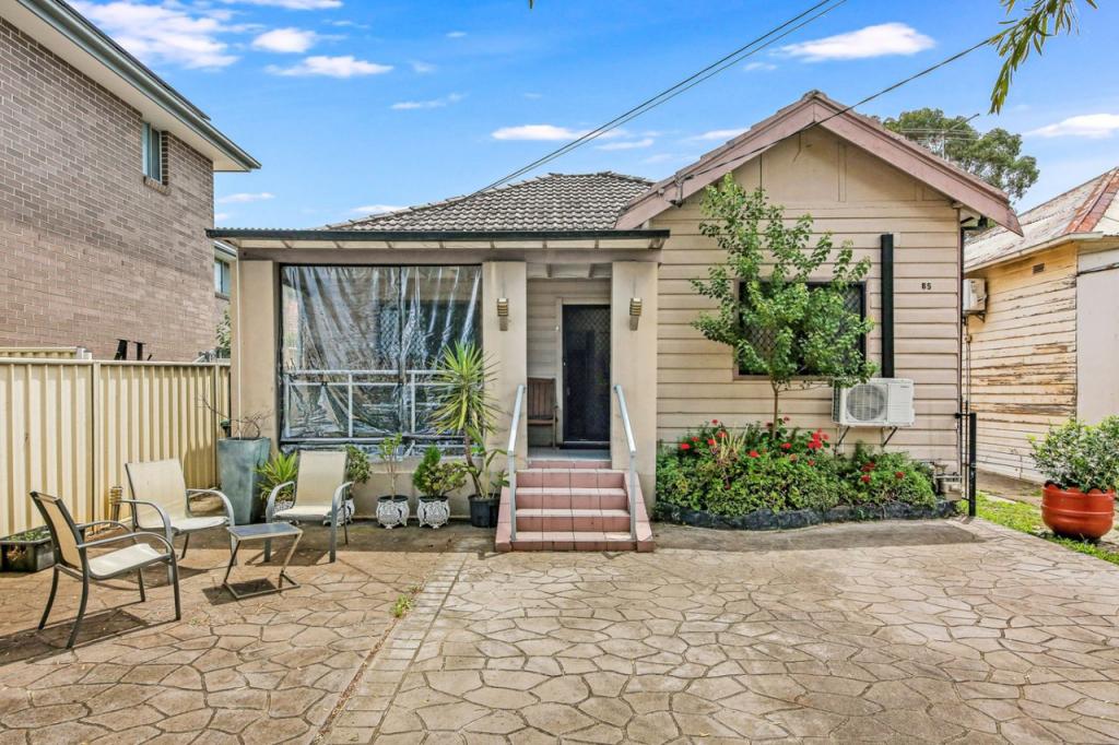 85 Lancaster Ave, Punchbowl, NSW 2196