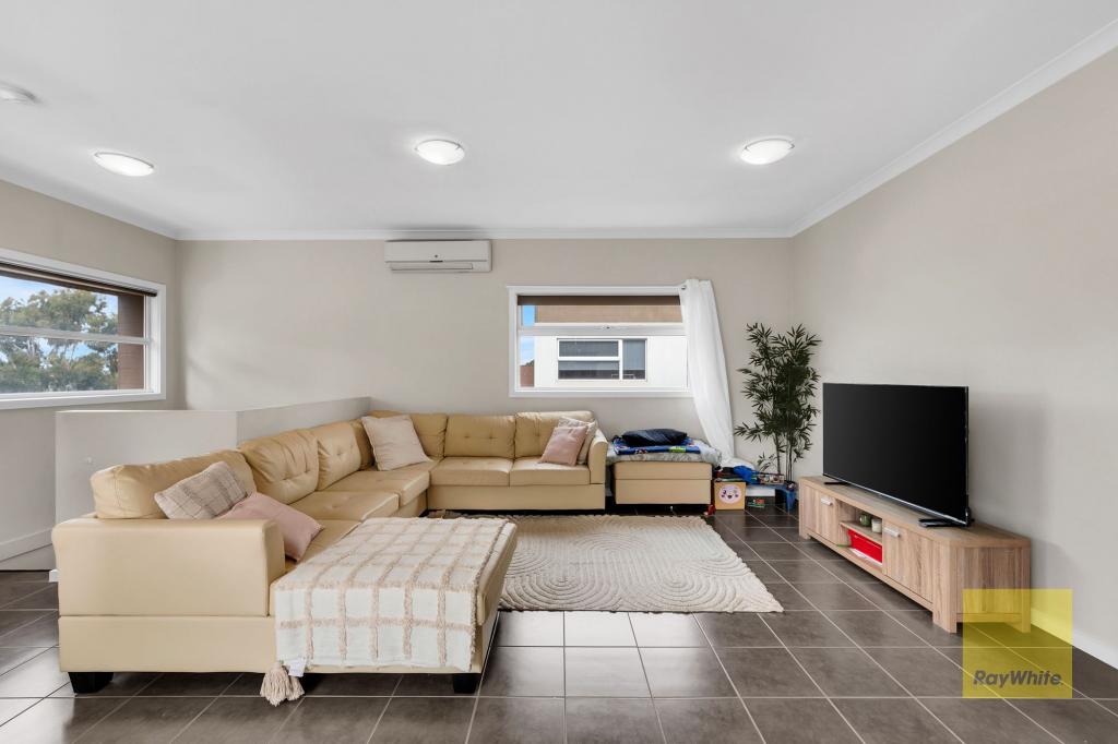 20b Honolulu Dr, Point Cook, VIC 3030