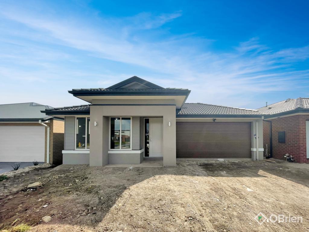 81 POSITANO CCT, BERWICK, VIC 3806