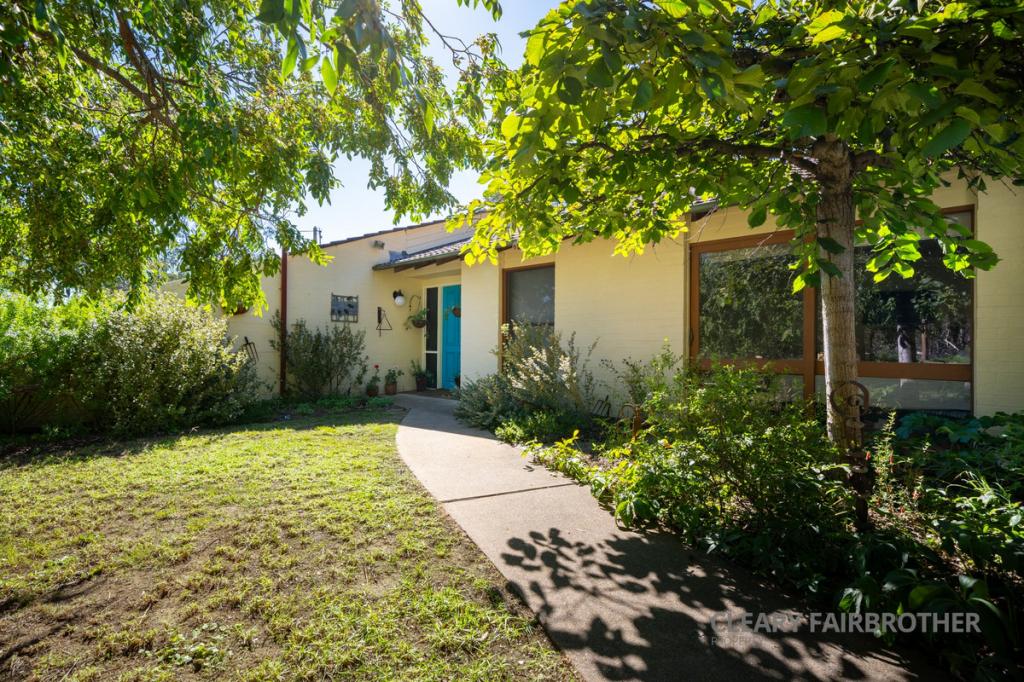 4 WINGERETTA CL, FOREST GROVE, NSW 2795