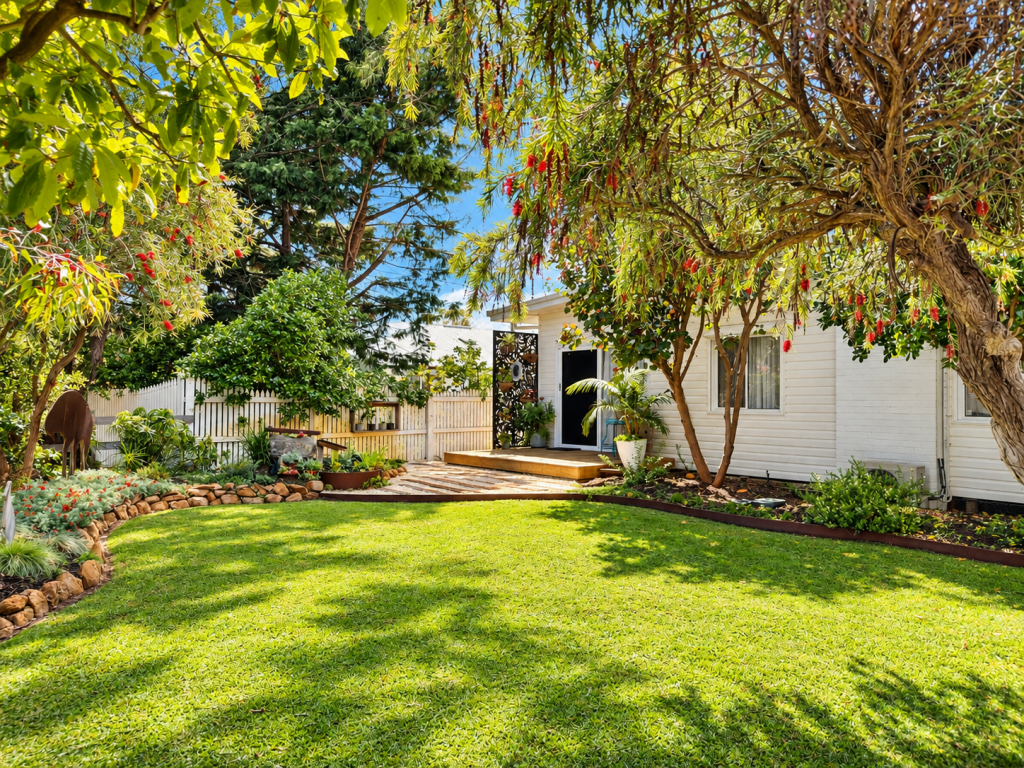 3 Andrews St, Geographe, WA 6280