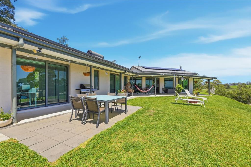 12 Scenic View, Razorback, NSW 2571