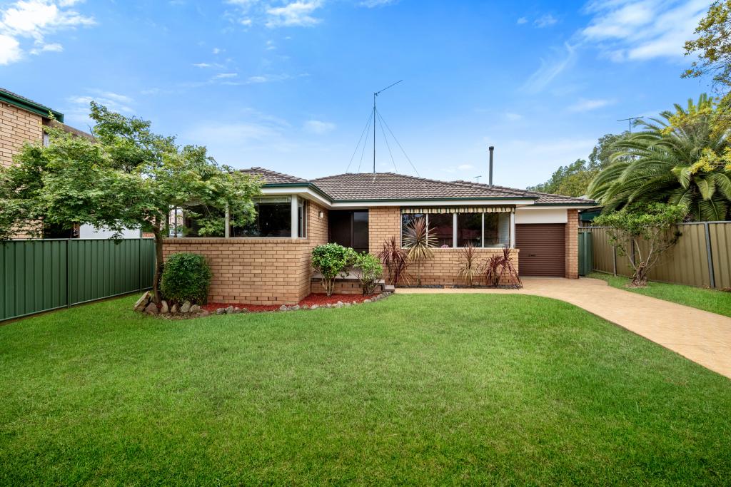 4 Jacaranda Ave, Bradbury, NSW 2560