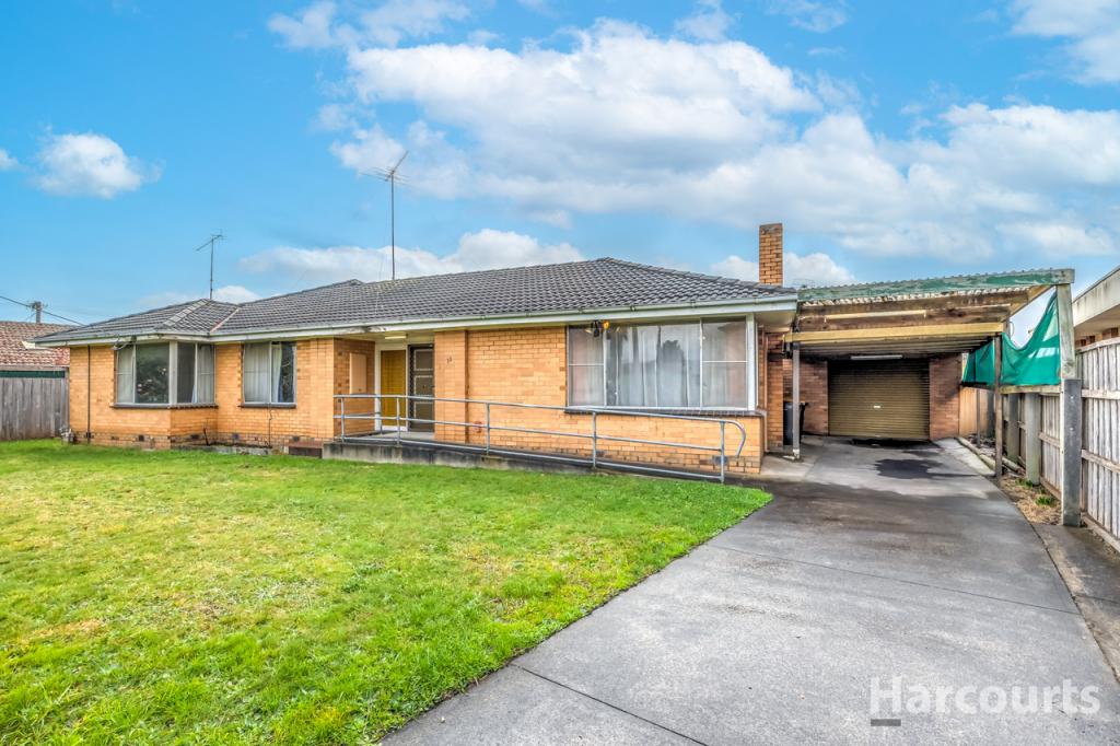 11 Evelyn St, Moe, VIC 3825