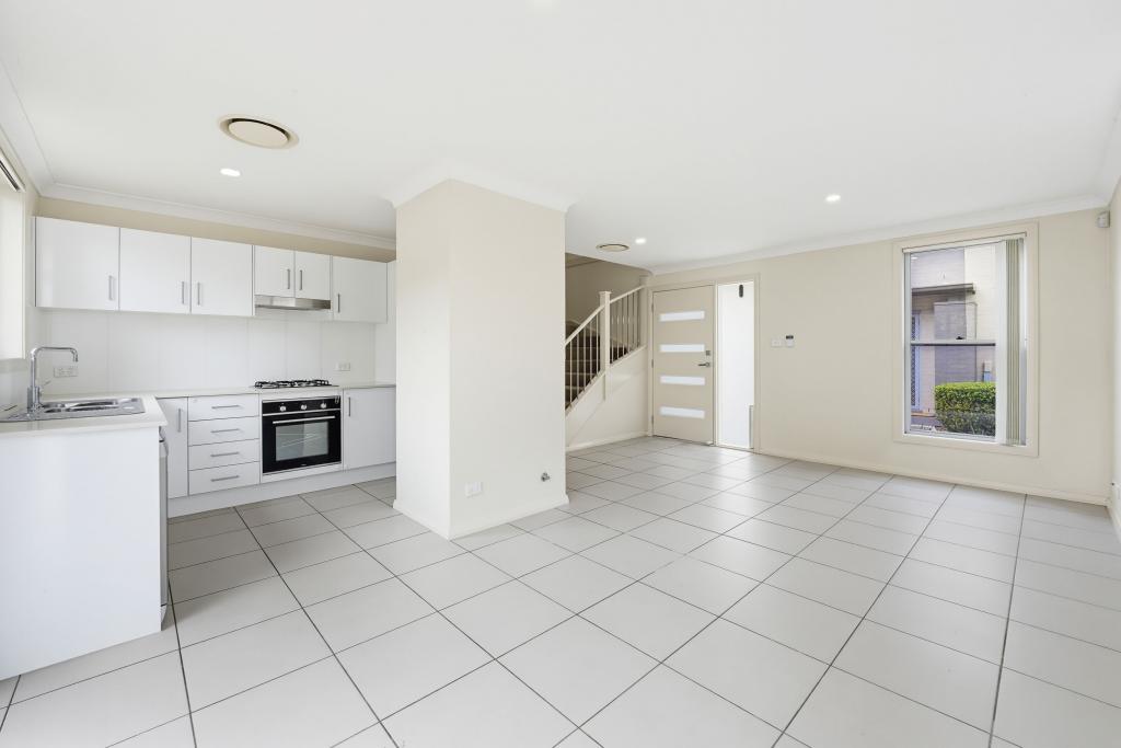 4/82-84 Irwin St, Werrington, NSW 2747