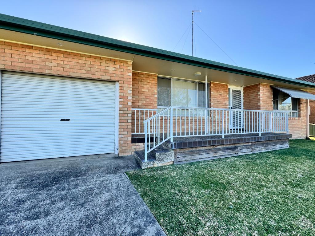 73 Edinburgh Dr, Taree, NSW 2430