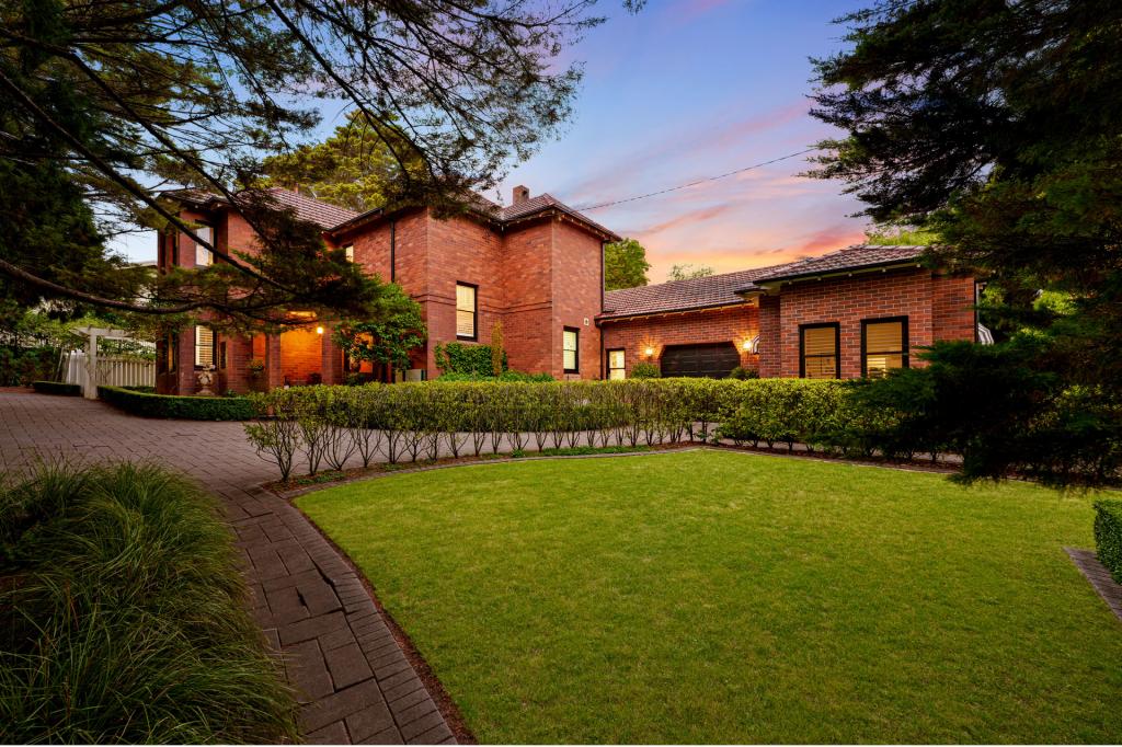 68 Gladstone Rd, Leura, NSW 2780