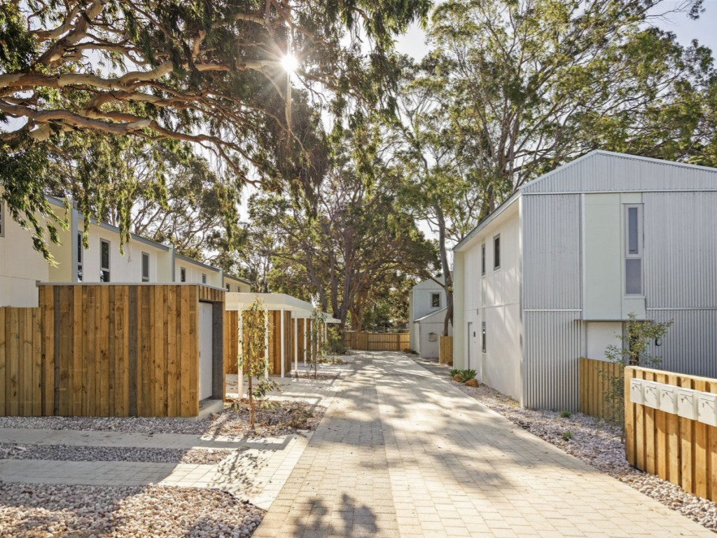 4/52 LE SOUEF ST, MARGARET RIVER, WA 6285