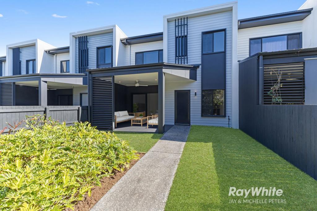 19 Tasmania Ave, Newport, QLD 4020