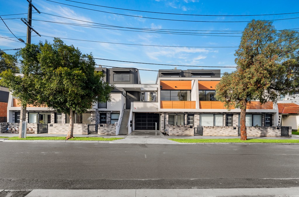 10/42-44 Crevelli St, Reservoir, VIC 3073
