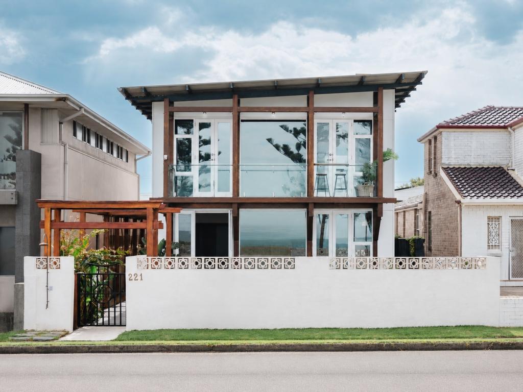221 Mitchell St, Stockton, NSW 2295
