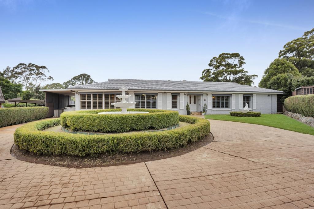 8 Shearer Pl, Elderslie, NSW 2570