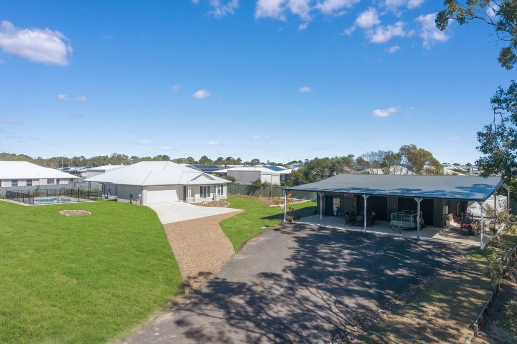 12 Senor Ave, Urangan, QLD 4655