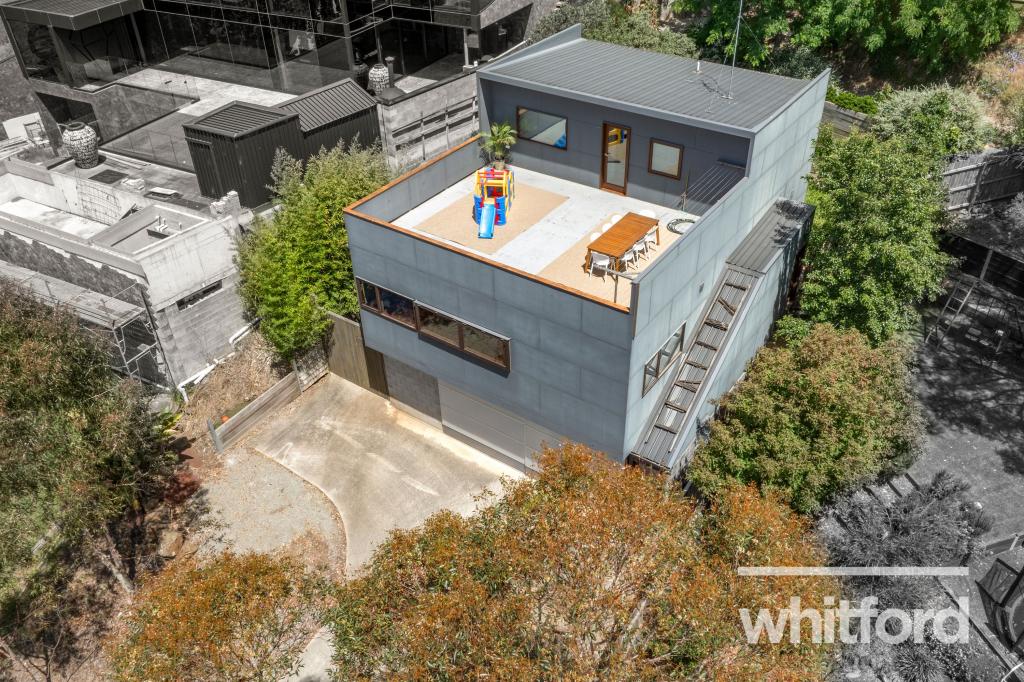 16b Watersedge Tce, Highton, VIC 3216
