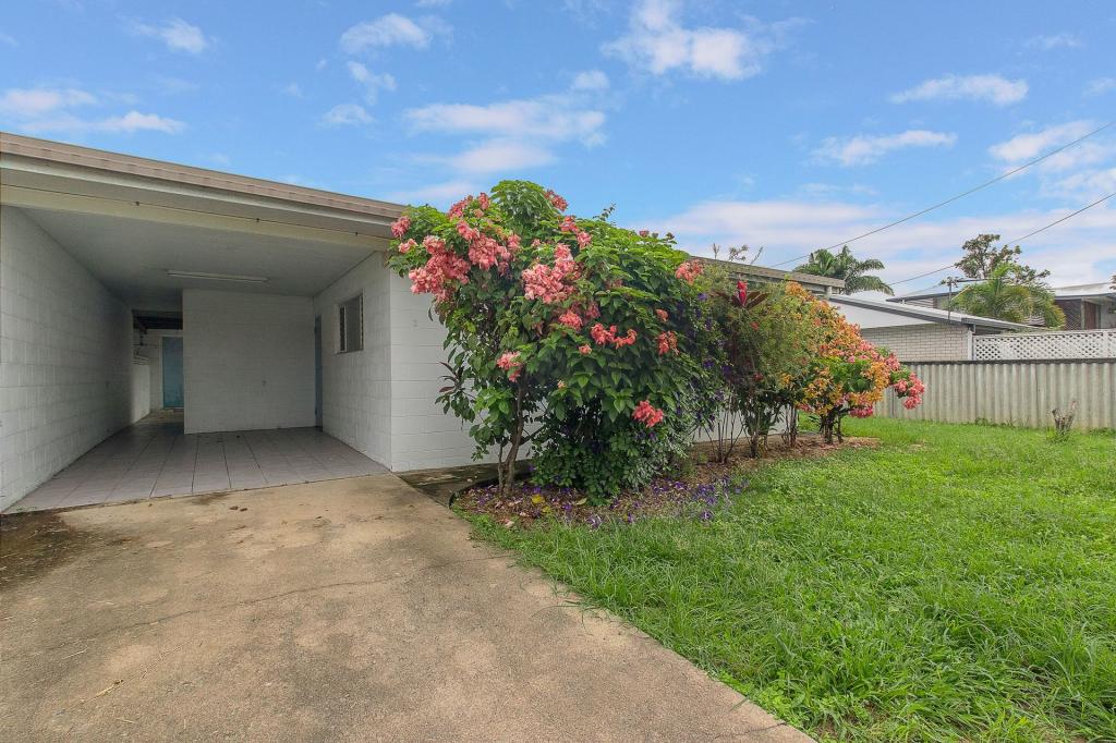 2/32 Hatchett St, Cranbrook, QLD 4814