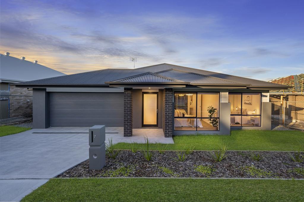79 Yaguna Pde, Crangan Bay, NSW 2259