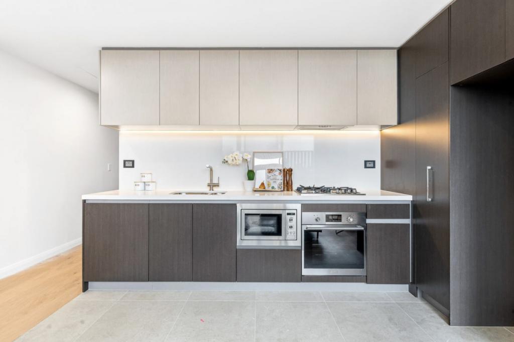 319/3b Elymus Gld, Tallawong, NSW 2762