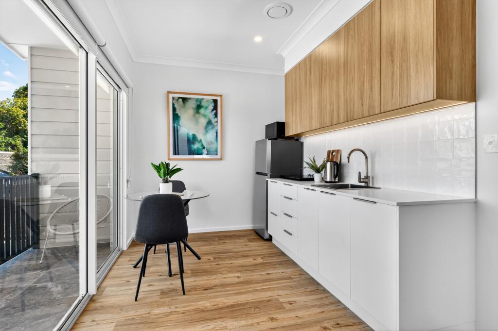 3/64 Lockerbie St, Kangaroo Point, QLD 4169