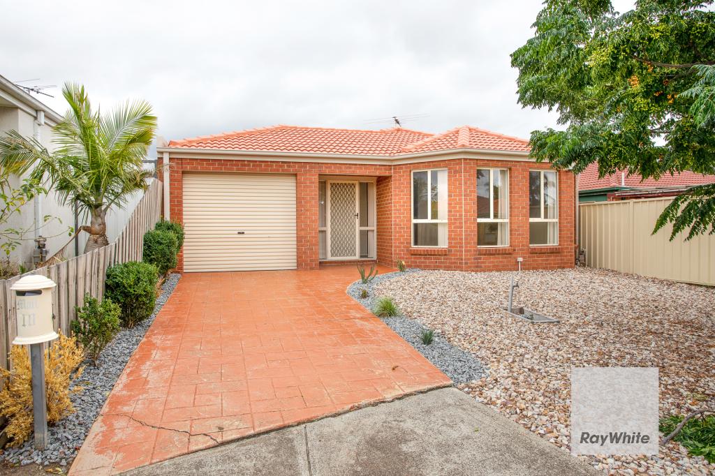 10 Lacebark Rd, Delahey, VIC 3037