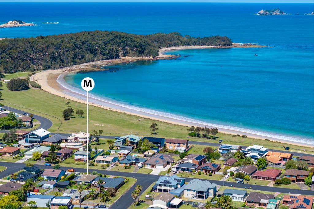 16 BELBOWRIE PDE, MALONEYS BEACH, NSW 2536