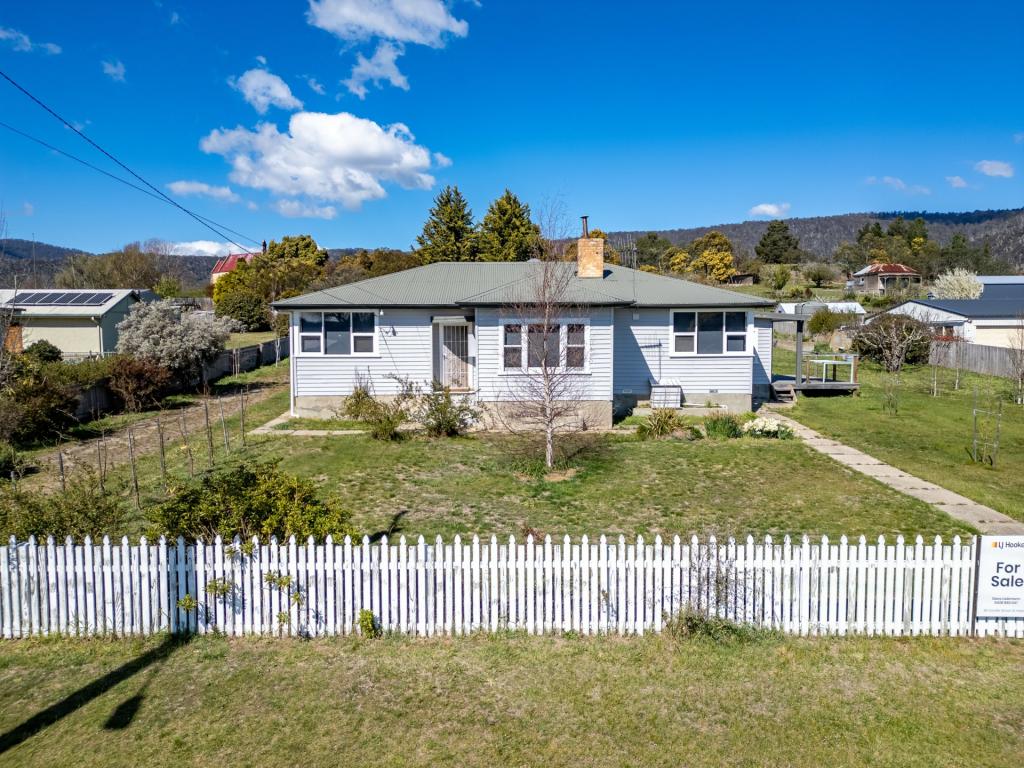 24 GRANT ST, FINGAL, TAS 7214