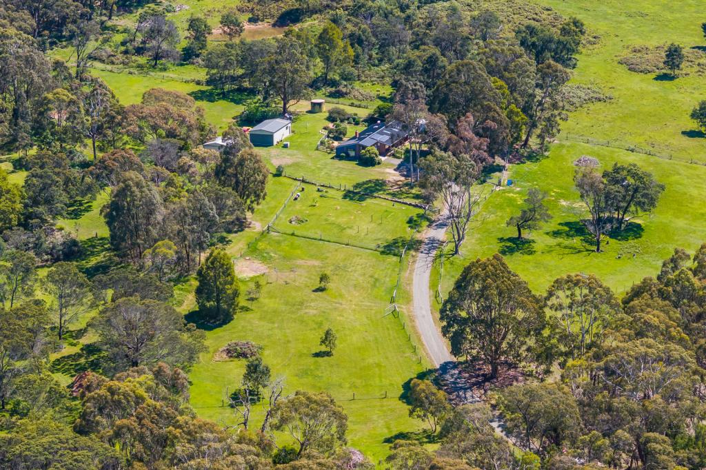 547 Pyalong Rd, Lancefield, VIC 3435