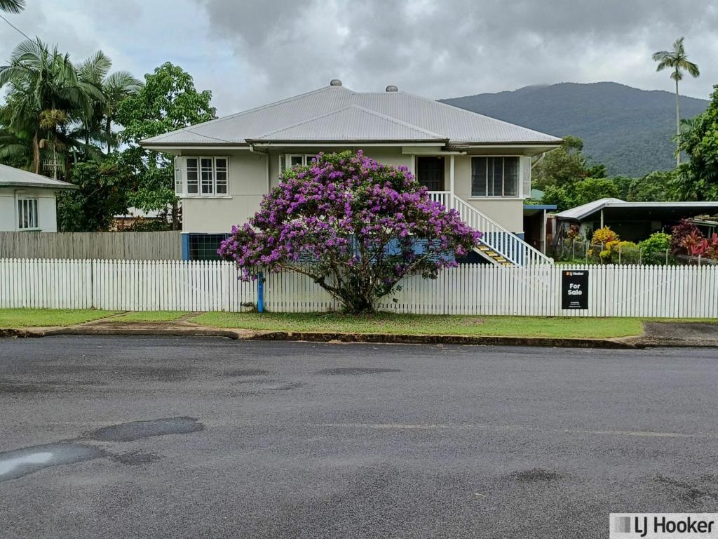 8 Cairns St, Tully, QLD 4854