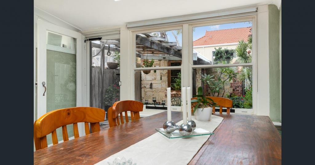 4 Jenkin St, South Fremantle, WA 6162