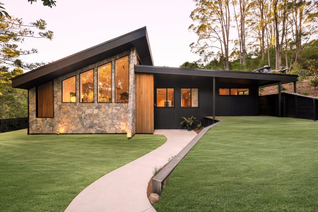 8 Tallowood Tce, Currumbin Valley, QLD 4223