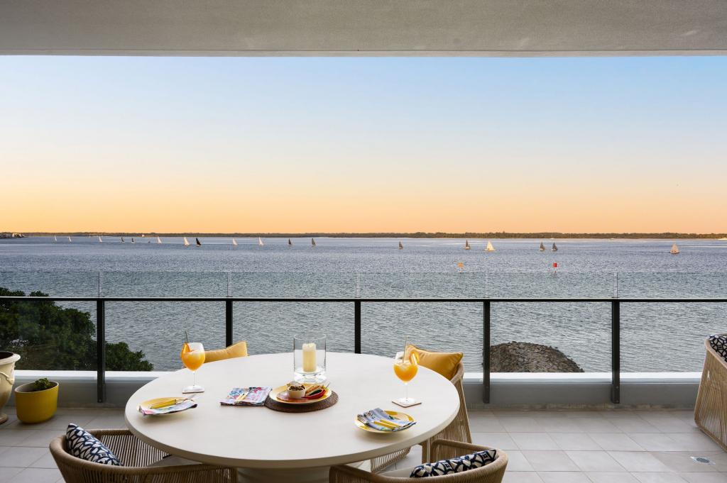 7407/323 Bayview St, Hollywell, QLD 4216