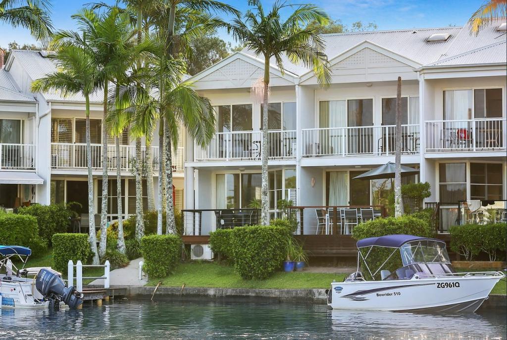 13/4 Portside Ct, Noosaville, QLD 4566
