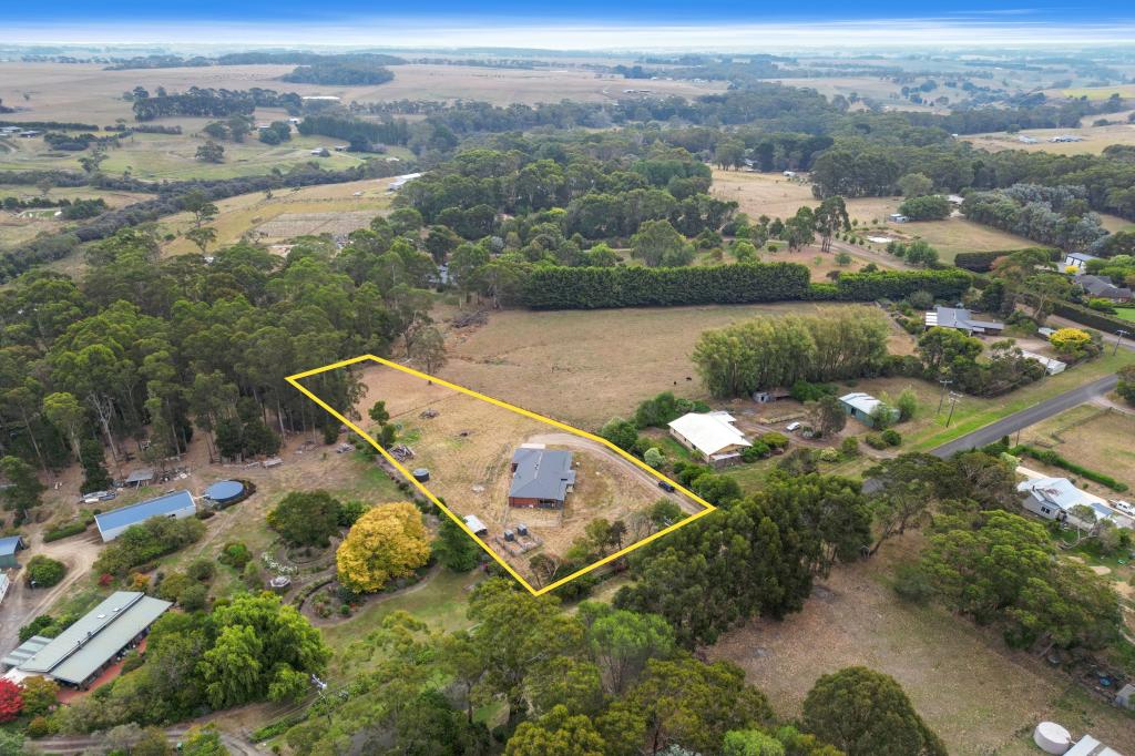 86 Haywards Rd, Timboon, VIC 3268