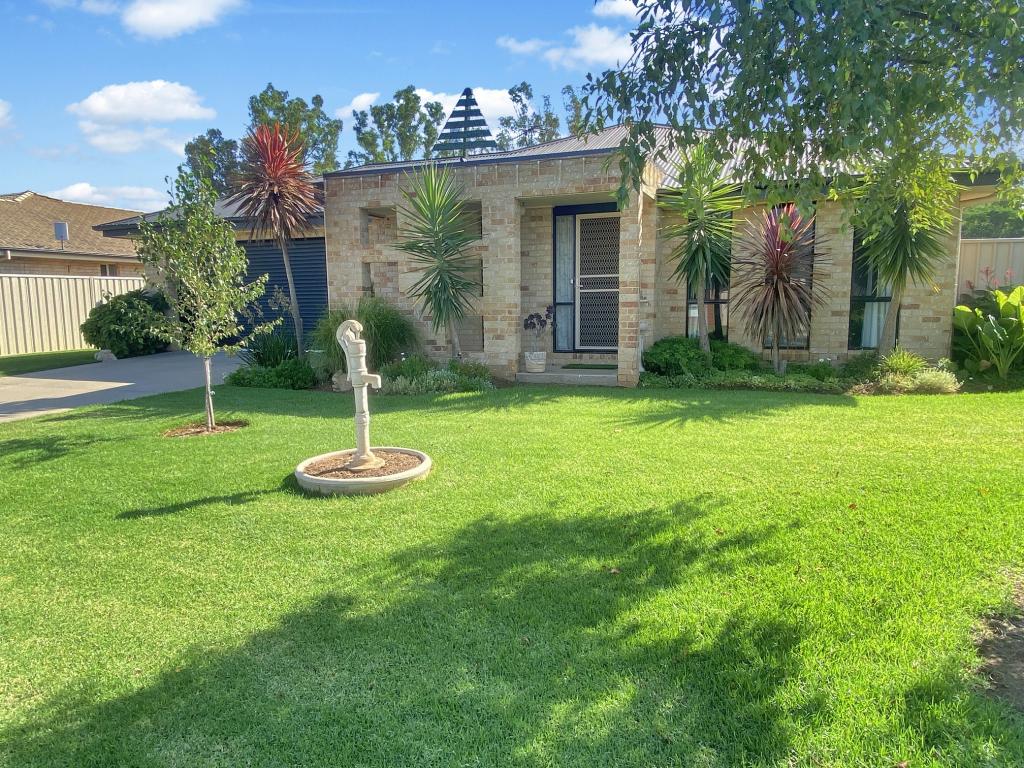 26 Golf Club Dr, Leeton, NSW 2705