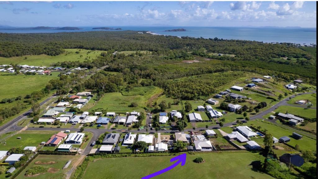 18 Aviland Dr, Seaforth, QLD 4741