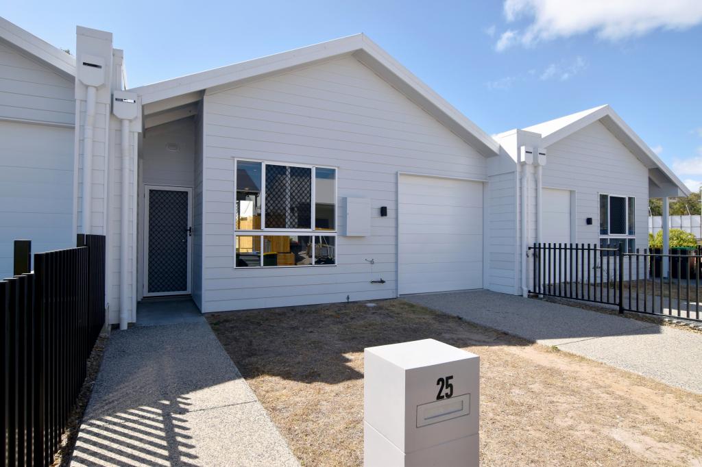 25 Quest Lane, Clinton, QLD 4680