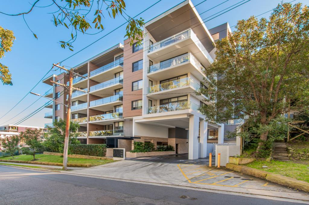 304/20 KENDALL ST, GOSFORD, NSW 2250