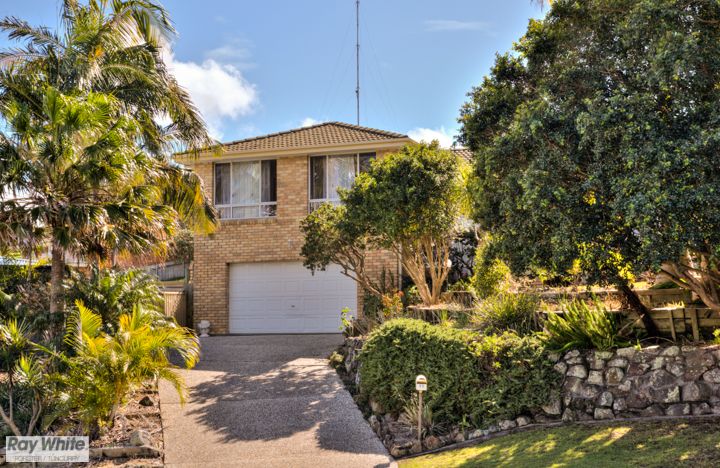 11 BELTON WAY, FORSTER, NSW 2428