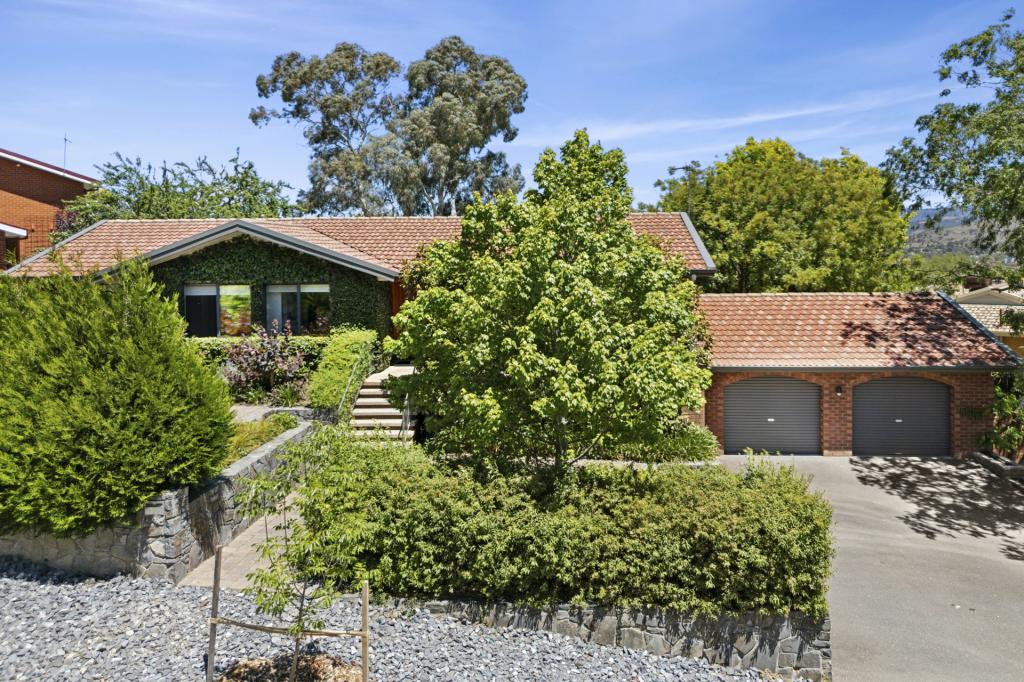 37 Lee-Steere Cres, Kambah, ACT 2902