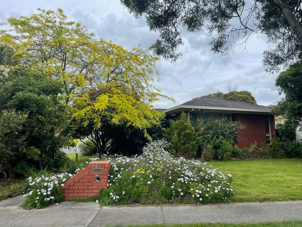 6 Sandhurst Rd, Wantirna, VIC 3152