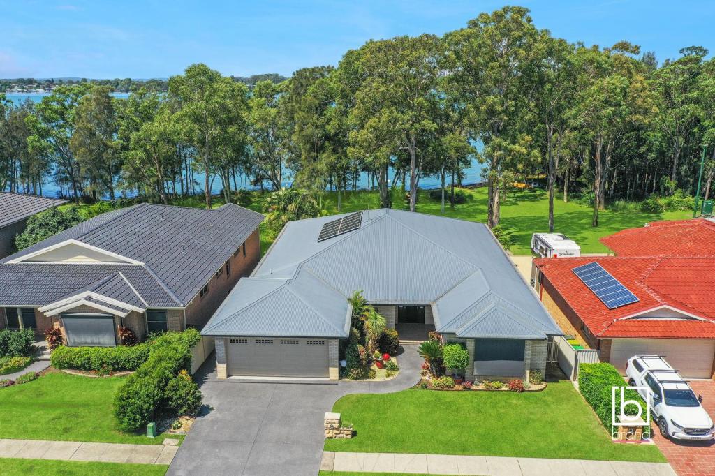 43 MULWALA DR, WYEE POINT, NSW 2259