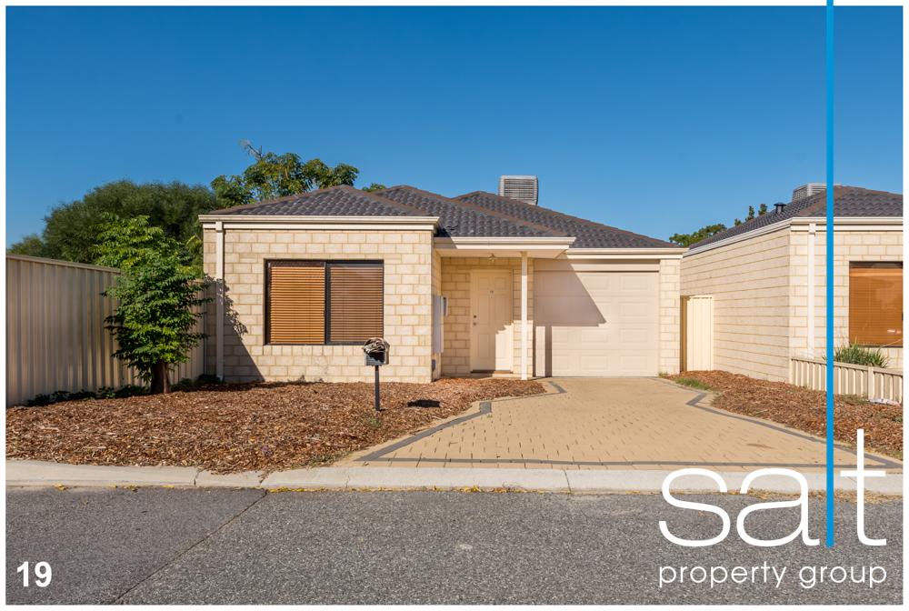 19 Dora St, Queens Park, WA 6107