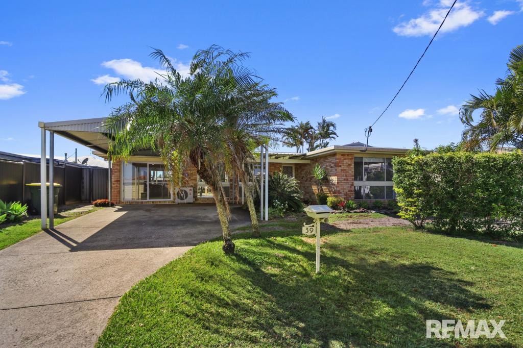 39 Saleng Cres, Warana, QLD 4575