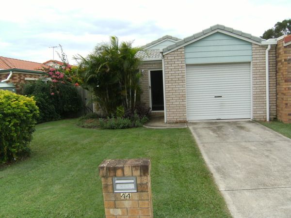 44 Garney St, Redcliffe, QLD 4020