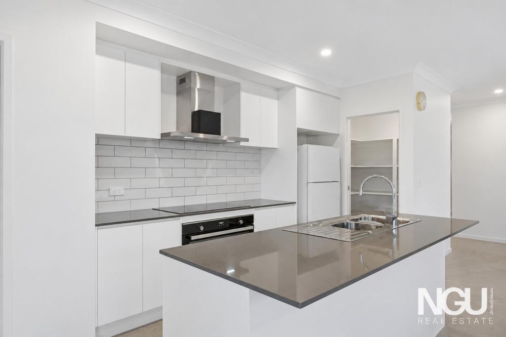 3 Brookvale St, Chambers Flat, QLD 4133