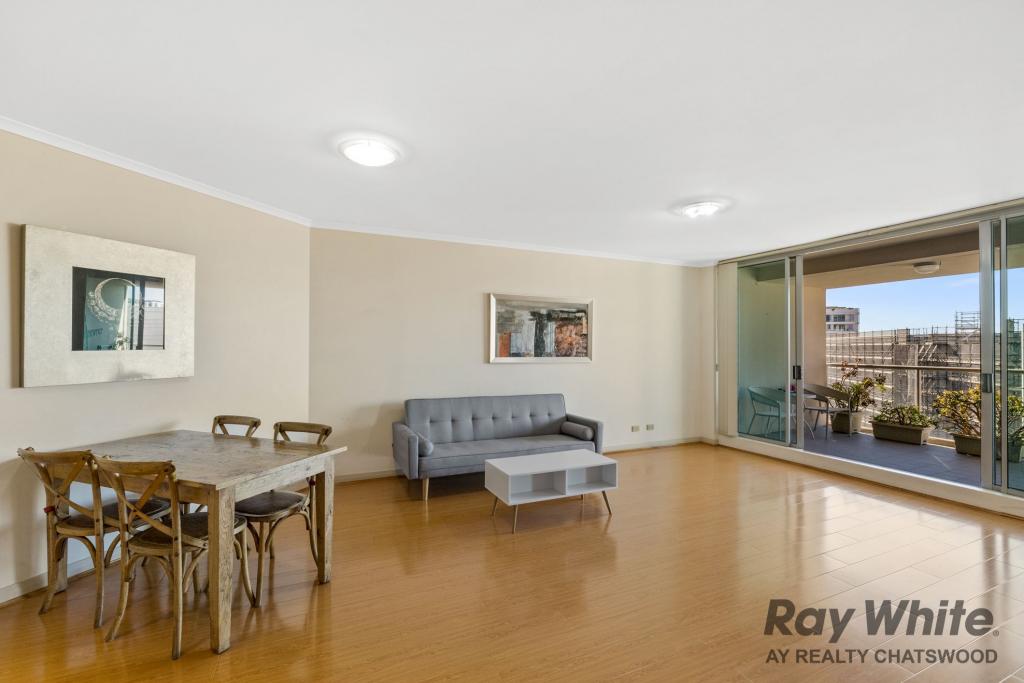 617/2b Help St, Chatswood, NSW 2067