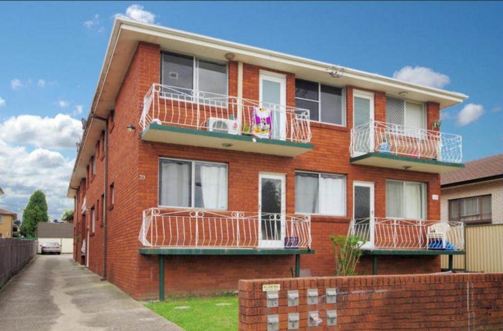 7/39 AUGUSTA ST, PUNCHBOWL, NSW 2196